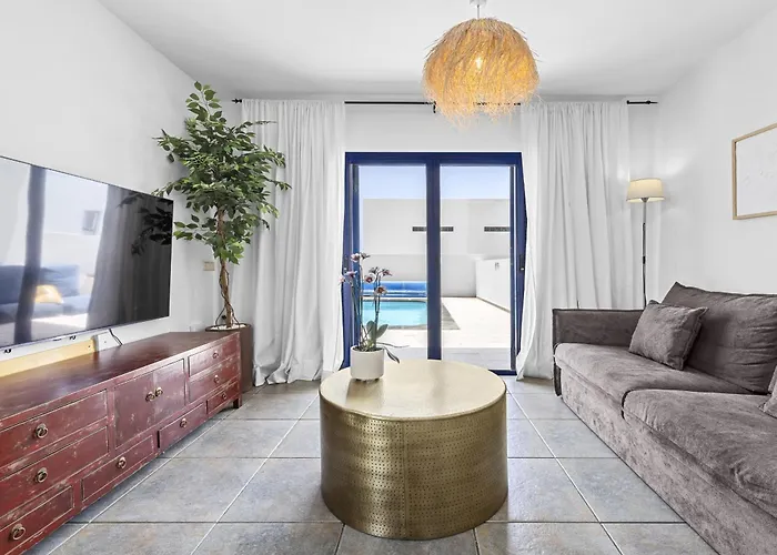 Cartali Villa Playa Blanca